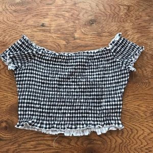 PRICE DROP: H&M crop top